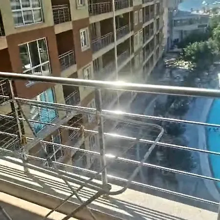 Appartement Luxury Rafaelo Resort5 Seafront & Pool View